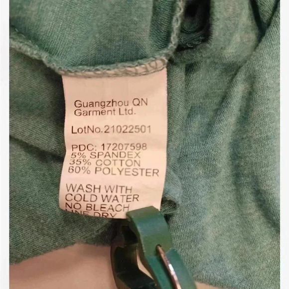 💥HOST PICK💥 CzzzyL Raglan  Sleeve Breastfeeding Nursing Maternity Top Size L - Picture 12 of 12